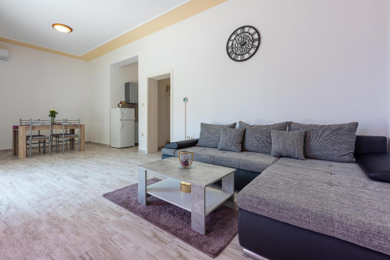 Apartments Antonija Crikvenica Exteriér fotografie