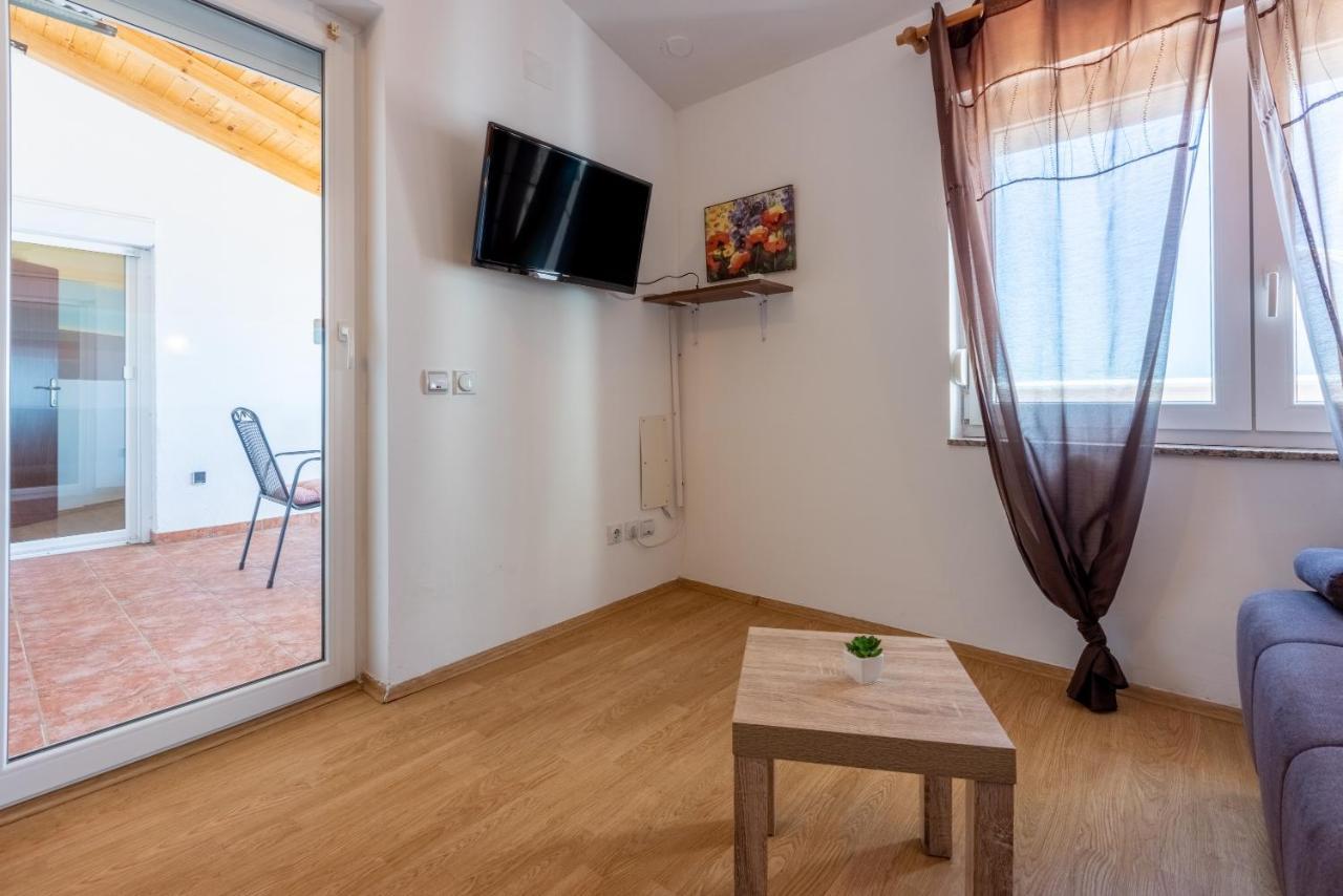 Apartments Antonija Crikvenica Exteriér fotografie